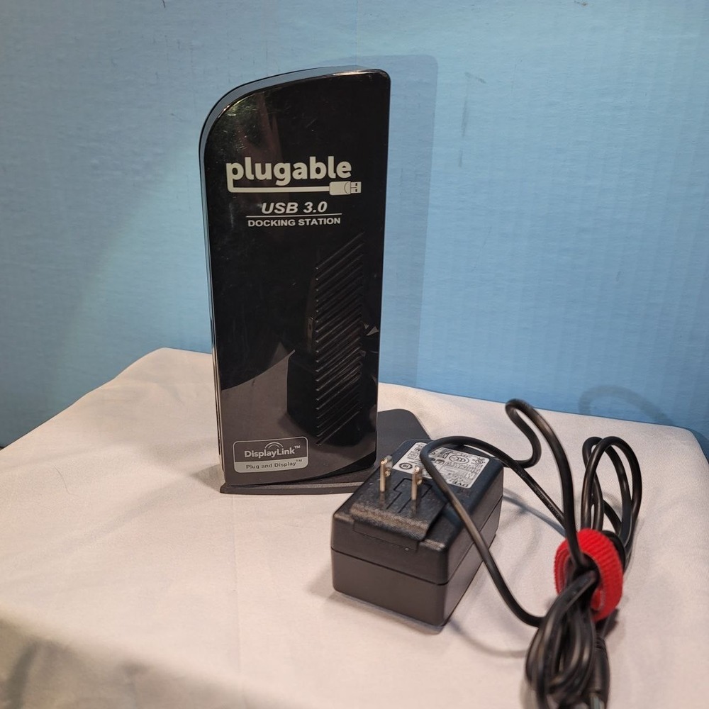 Plugable UD-3900 USB 3.0 Universal Docking Station HDMI DVI Ethernet Hub Black